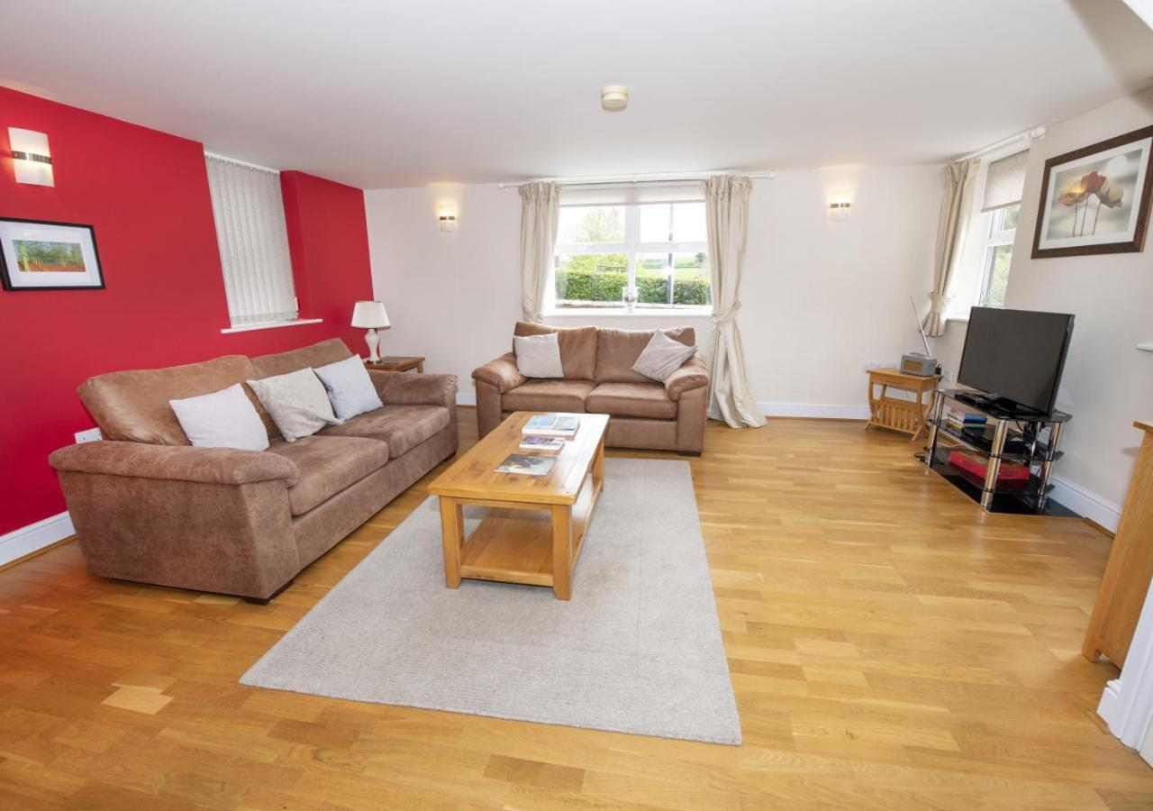 Call Out Cottage Sledmere Bagian luar foto